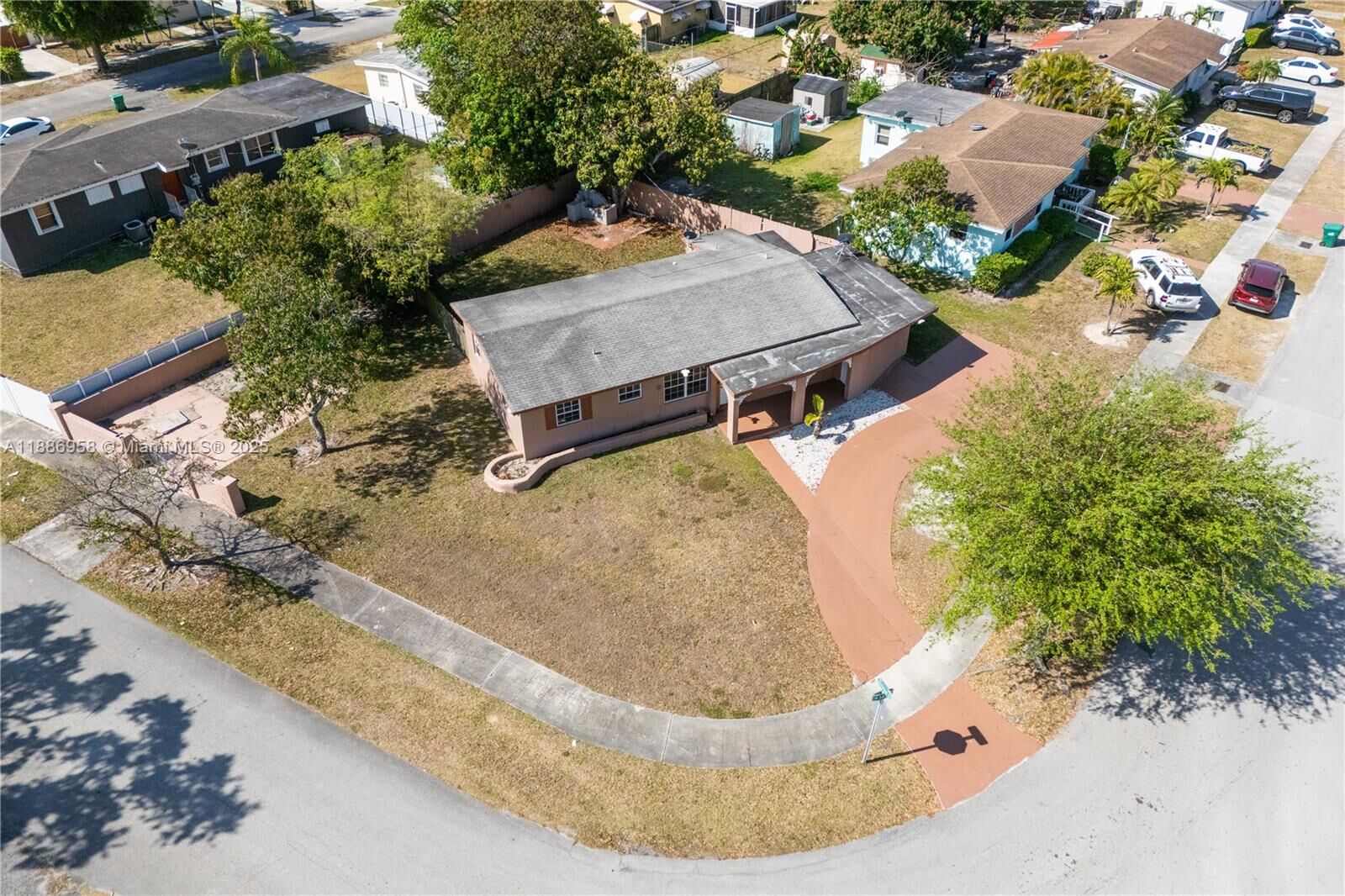 Property Photo: 11500 SW 142nd St FL 33176