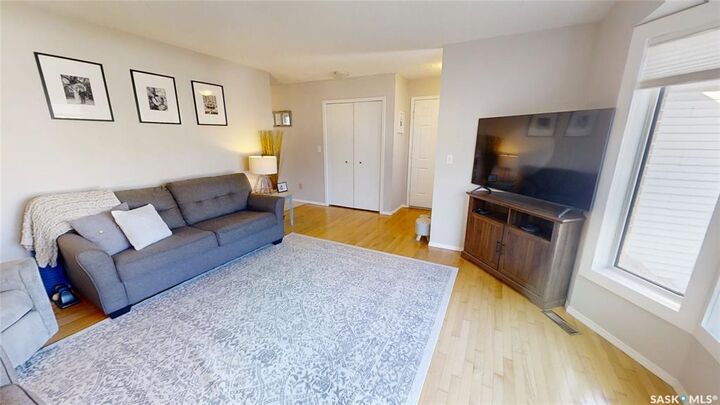 Property Photo:  206 Perehudoff Court  SK S7N 4H1 