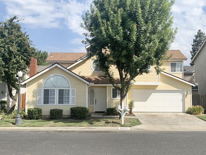 2420 N Michael Street  Visalia CA 93292 photo