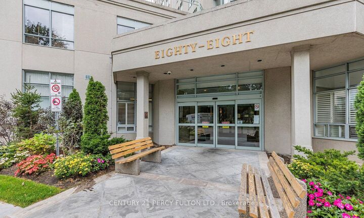 Property Photo: 88 Corporate Drive 2512 ON M1H 3G6