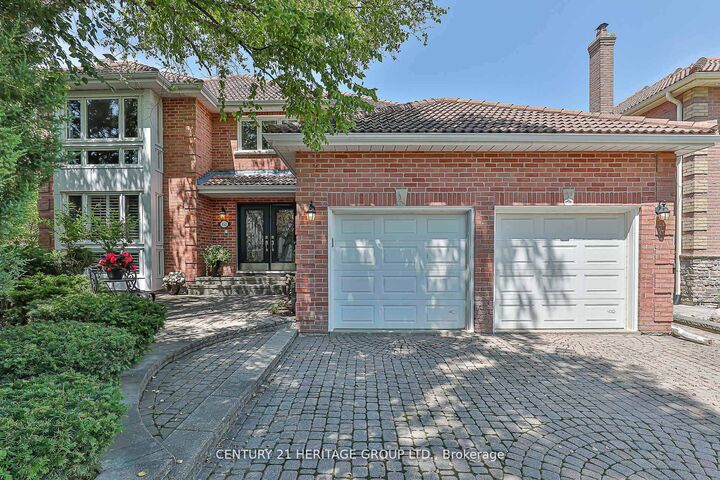 152 Cranberry Lane  Aurora ON L4G 5Z4 photo