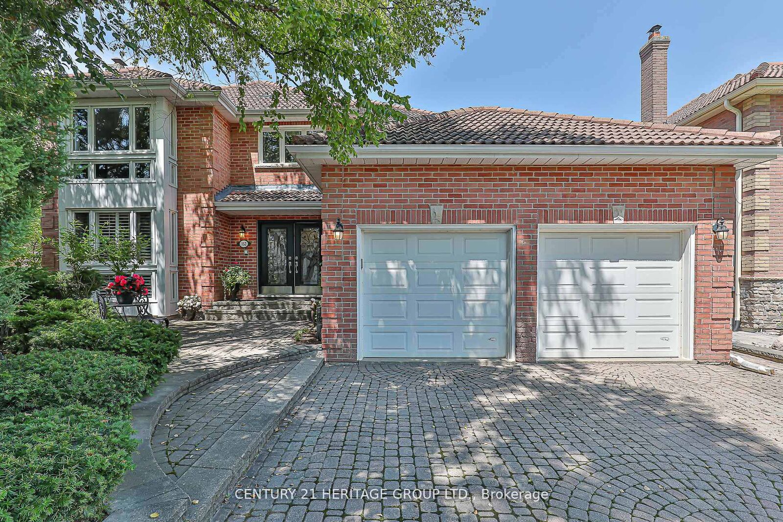 Photo de la propriété:  152 Cranberry Lane  ON L4G 5Z4 