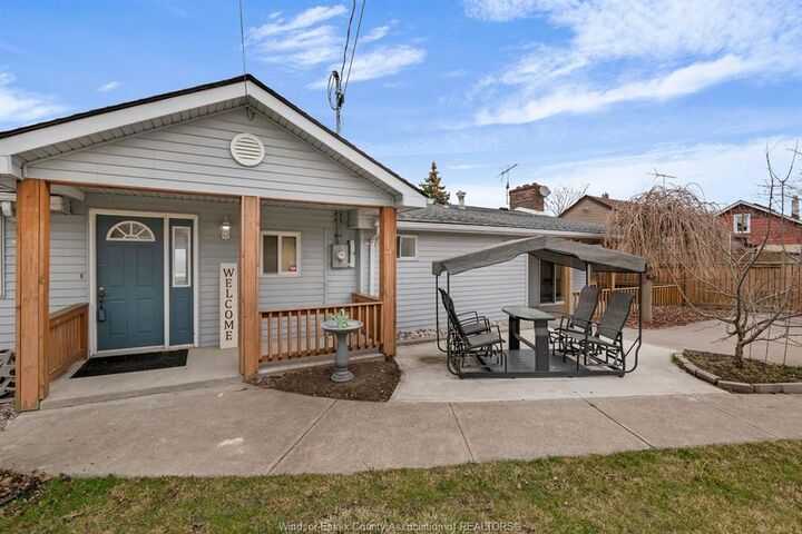 Photo de la propriété: 1486 Caille Ave. ON N0R 1A0