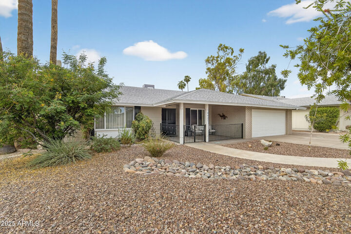Property Photo:  5047 E Mesquite Wood Court  AZ 85044 