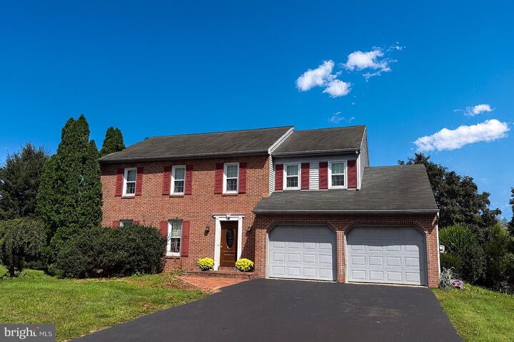 52 Charles Place  Brownstown PA 17508 photo