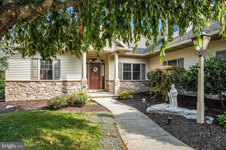 Property Photo:  1168 Cord Drive  PA 17036 