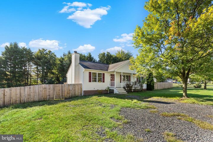 Property Photo:  7614 Regency Glen Drive  VA 22407 