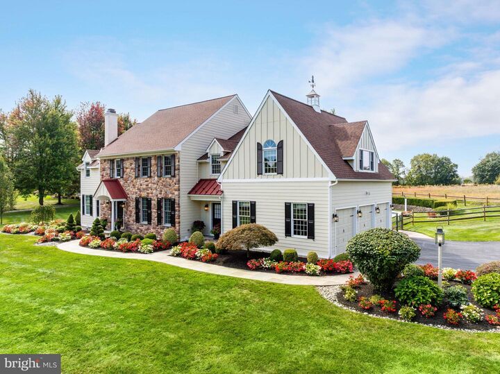 Property Photo:  1100 Pineville Road  PA 18938