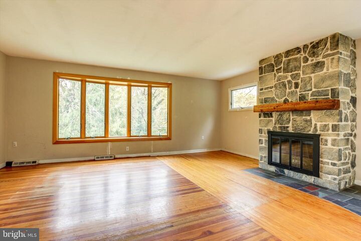 Property Photo: 86 Jacobs Creek Road NJ 08628