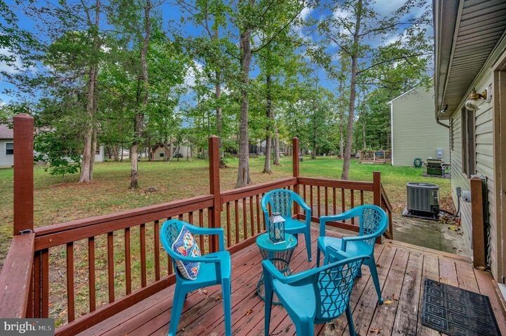 Property Photo:  348 Yorktown Boulevard  VA 22508 