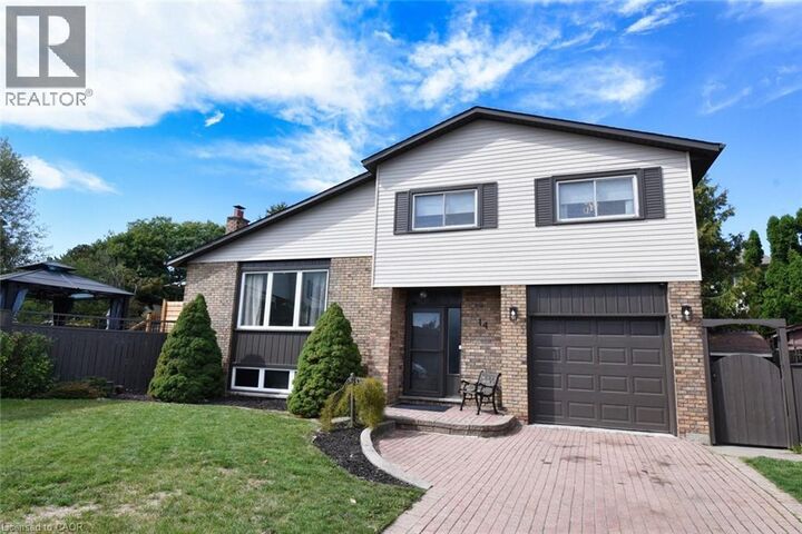 Property Photo:  14 Basin Crescent  ON L8T 4W8 