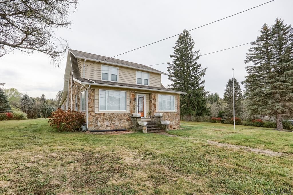 Property Photo: 1830 Forest Hills Drive PA 15963