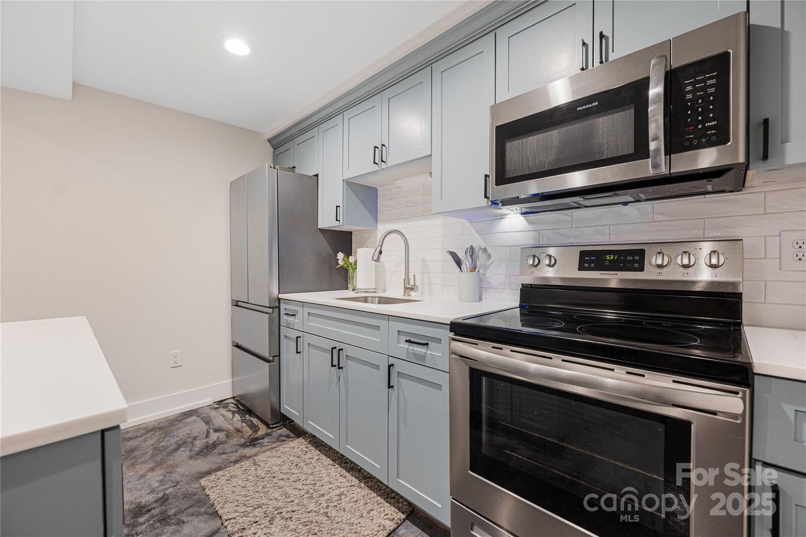 Property Photo:  1751 Merriman Avenue  NC 28203 