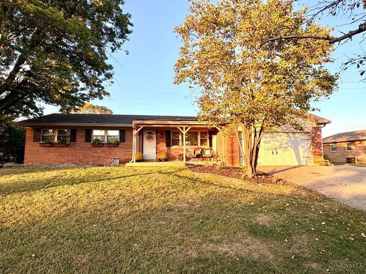 Property Photo:  180 Wexford Drive  OH 45050 