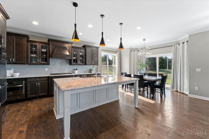 Property Photo:  6962 Roberts Park Drive  OH 45040 