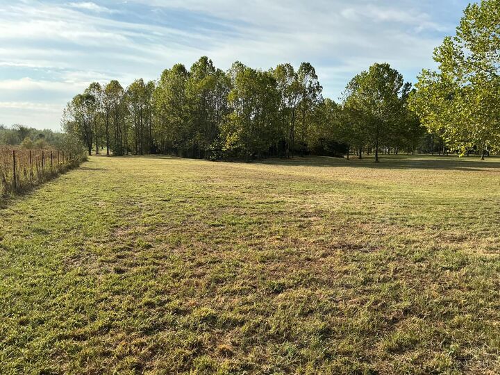 Property Photo:  1606 Lenroot Road  OH 45106 