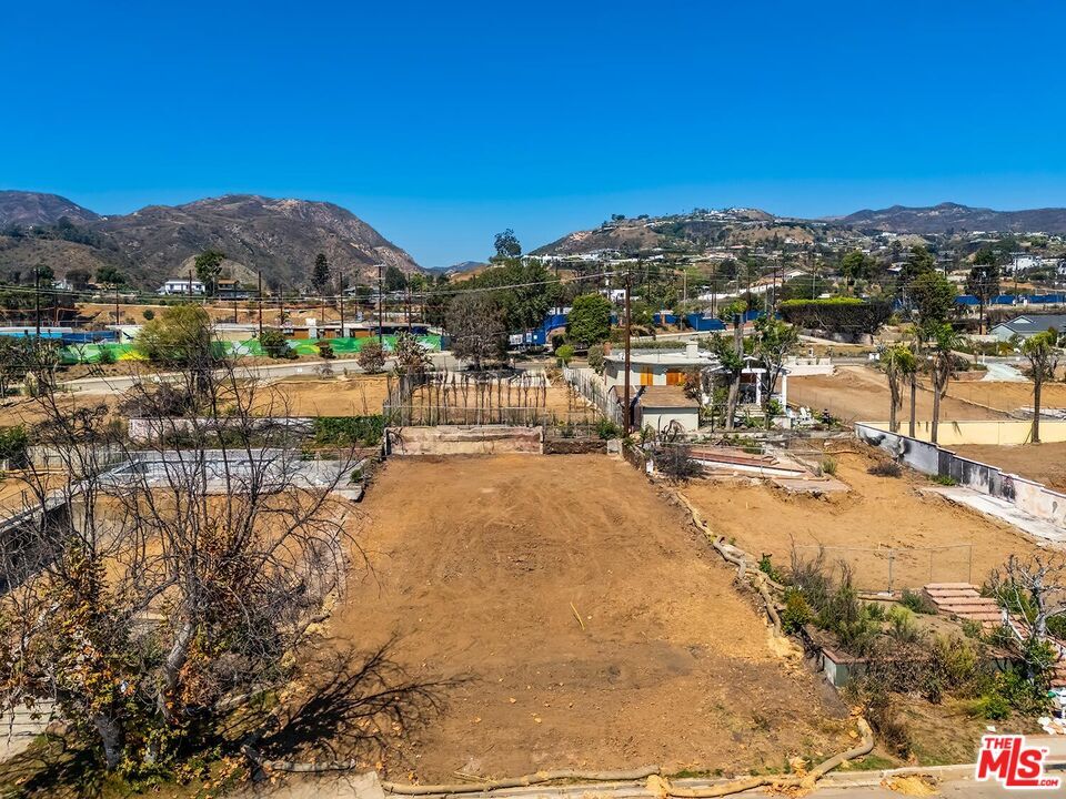 Property Photo:  16915 Bollinger Dr  CA 90272 