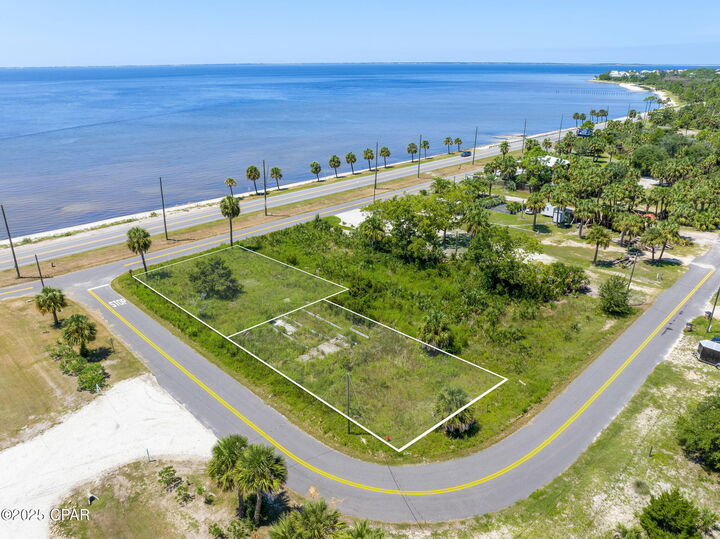 2411 Victoria Avenue  Port St. Joe FL 32456 photo