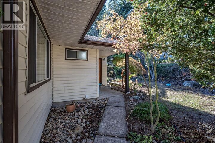 Property Photo:  205 6th Avenue  BC V1N 1T1 