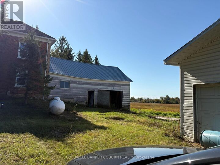 Property Photo:  545 Rosedale Road South  ON K7A 5B8 