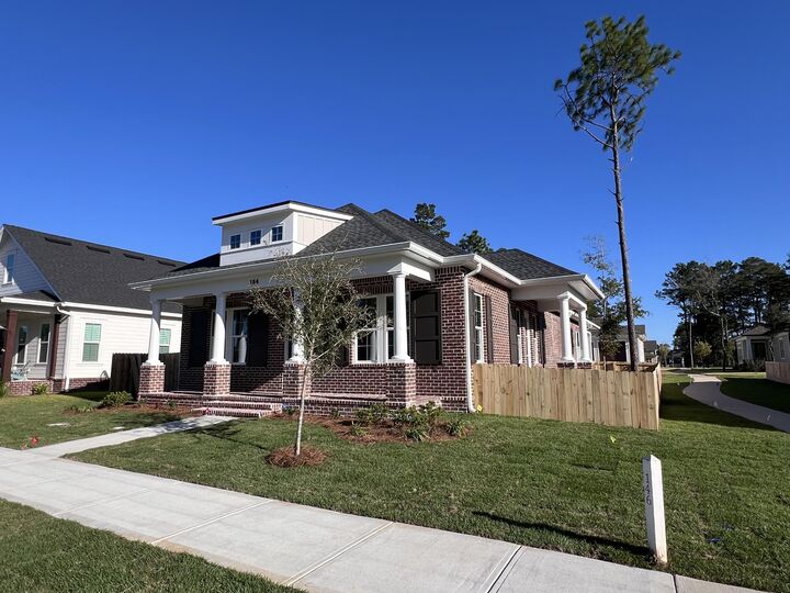 Property Photo: 184 Caraway Drive FL 32578