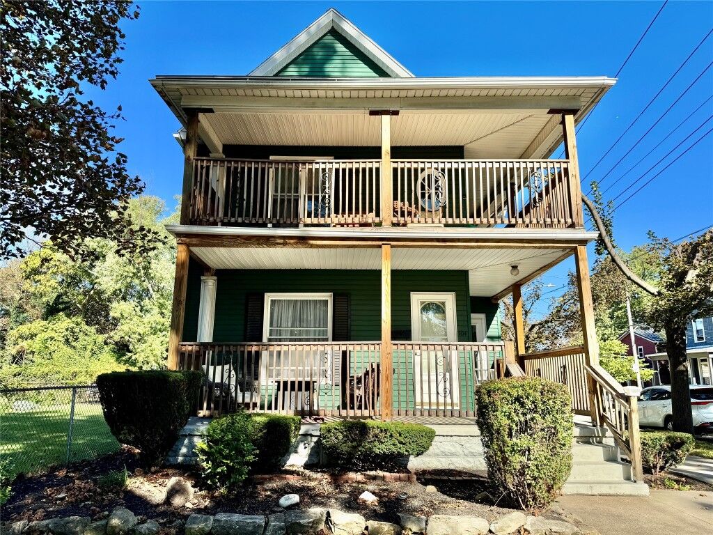 Property Photo: 302-304 W 3rd Street PA 16507