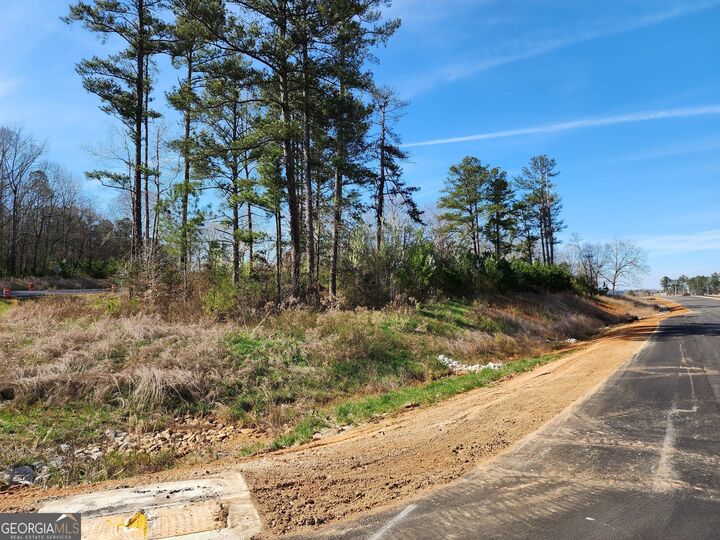 Property Photo: 995 Old Dallas Highway GA 30134