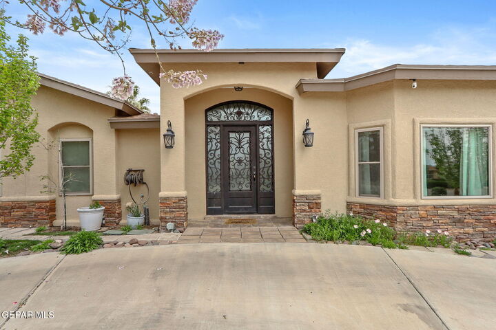 Property Photo:  1316 Hookridge Drive  TX 79925 