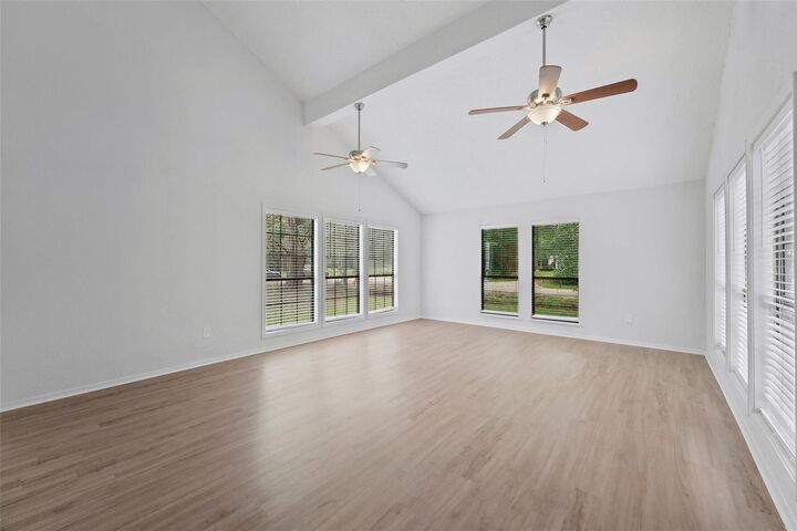 Property Photo:  18009 Split Oak Circle  TX 77357 