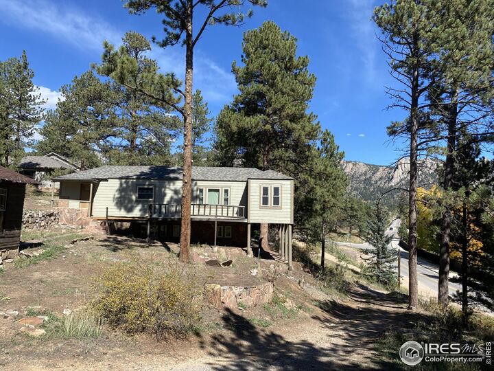 611 Macgregor Ave  Estes Park CO 80517 photo