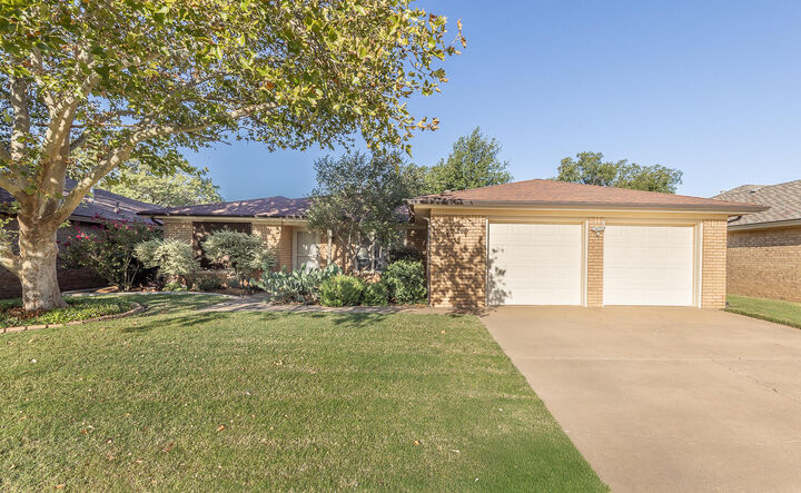 9708 Norfolk Avenue  Lubbock TX 79423 photo