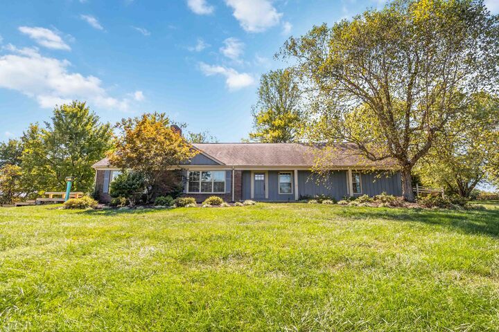 Property Photo: 203 Cardinal Drive KY 40475