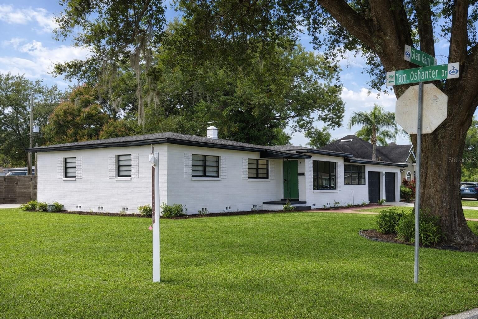 Property Photo: 630 Tam O Shanter Drive FL 32803