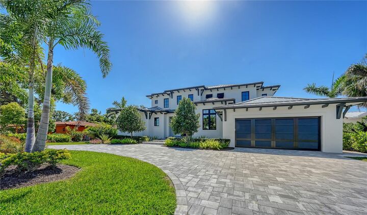 Property Photo:  612 Mourning Dove Drive  FL 34236 