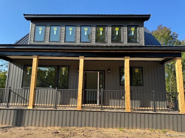 1713 Vanderlip Rd  Traverse City MI 48686 photo