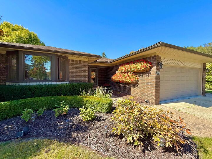 Property Photo: 40779 Cascade Drive MI 48313-5316