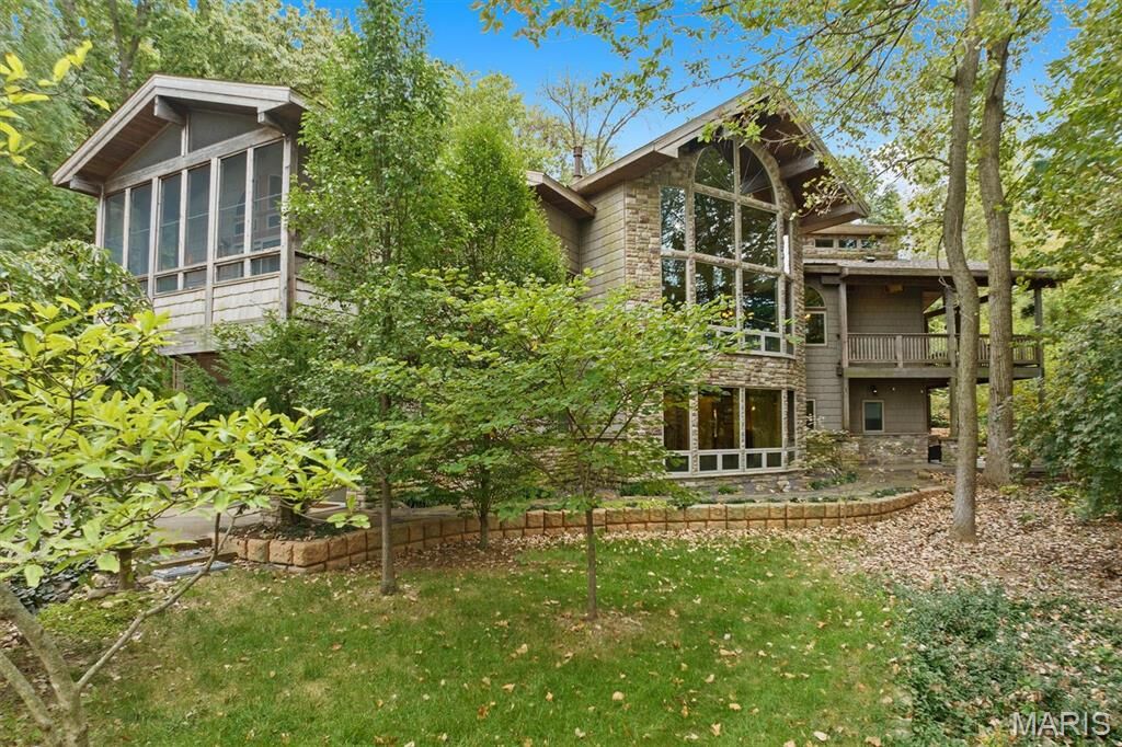 Property Photo:  1003 Berry Lane  IL 62025 