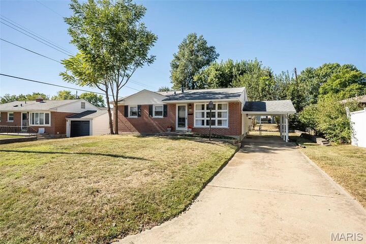Property Photo: 57 Saint Francis Lane MO 63301