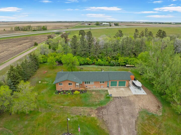 Property Photo:  3900 NW 16th St  ND 58703 