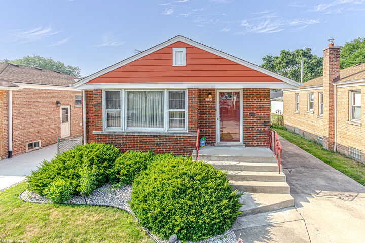 Property Photo:  3855 W 107th Street  IL 60655 