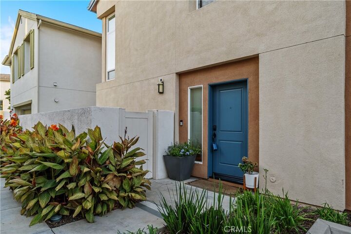 Property Photo:  12042 Stanley Park Ct  CA 90250 