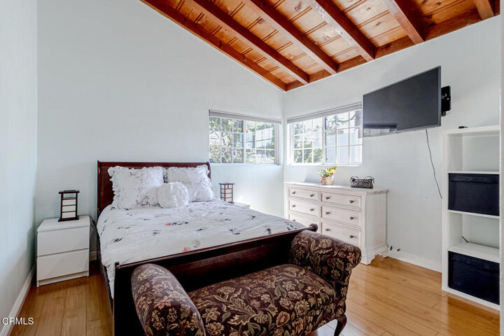 Property Photo:  2920 Fairmount Avenue  CA 91214 
