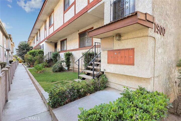 Property Photo:  1900 Pepper 12  CA 91801 