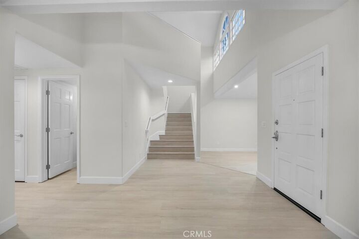 Property Photo: 33 W Malaga Place W CA 90266