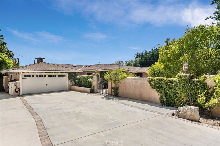 Property Photo:  1 Thyme  CA 90275 