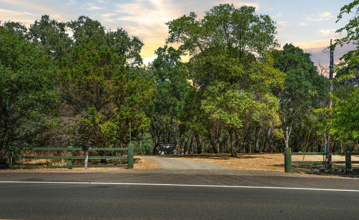 Property Photo:  3301 Meder Road  CA 95682 