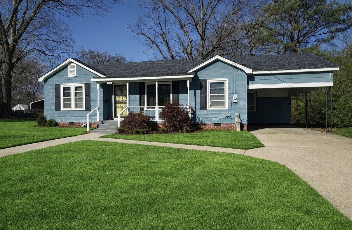 Property Photo: 510 E Tigrett St TN 38040