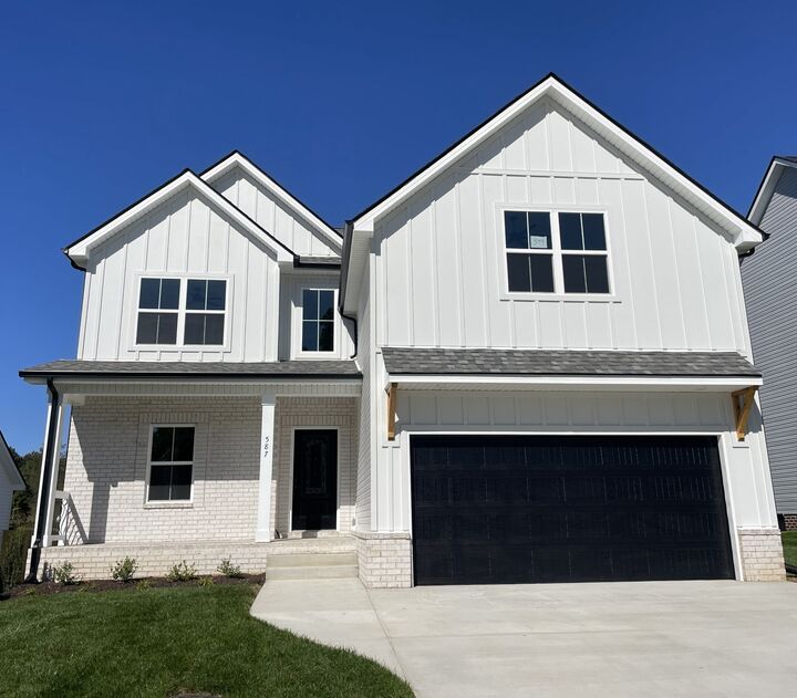 Property Photo: 587 Pongracz Way TN 37042