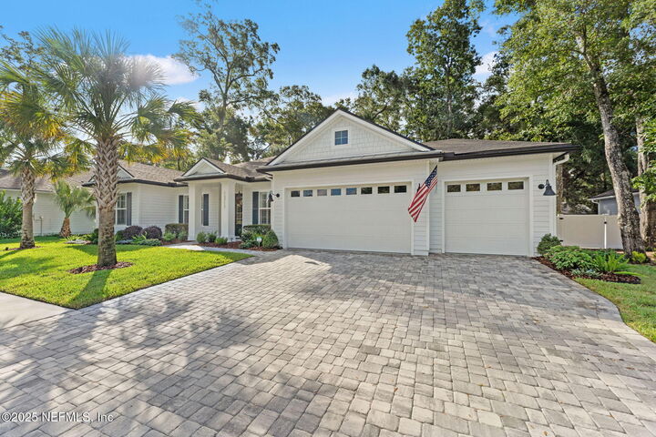 Property Photo:  13717 Hidden Oaks Lane  FL 32225 