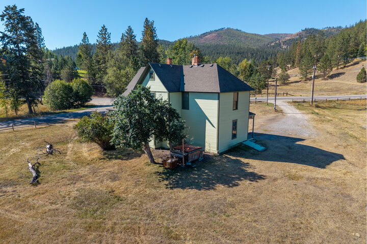 Property Photo:  296 Big Flat Road  MT 59804 